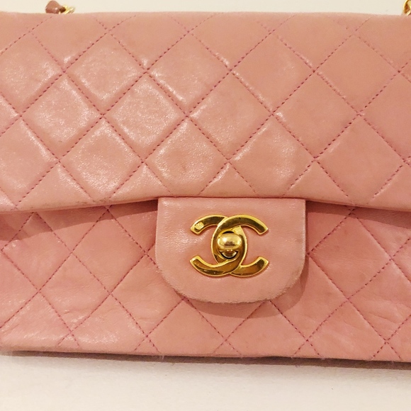 Authentic pink CHANEL Lambskin Double Flap Bag - Picture 5 of 8
